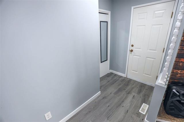 26 Agincourt Rd, Winnipeg, MB