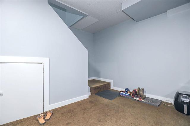 26 Agincourt Rd, Winnipeg, MB