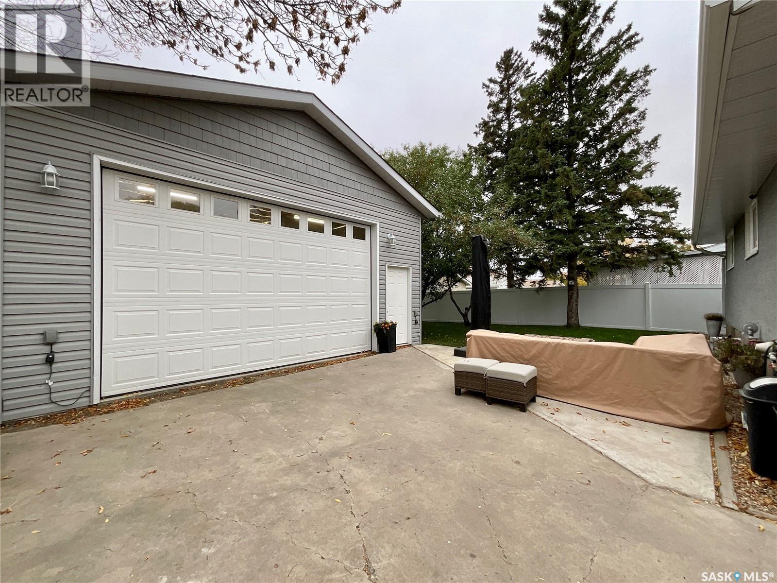 55 Walden Crescent, Regina, SK