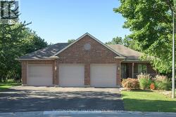 8 KENNEDY COURT Middlesex Centre (Ilderton), ON N0M 2A0