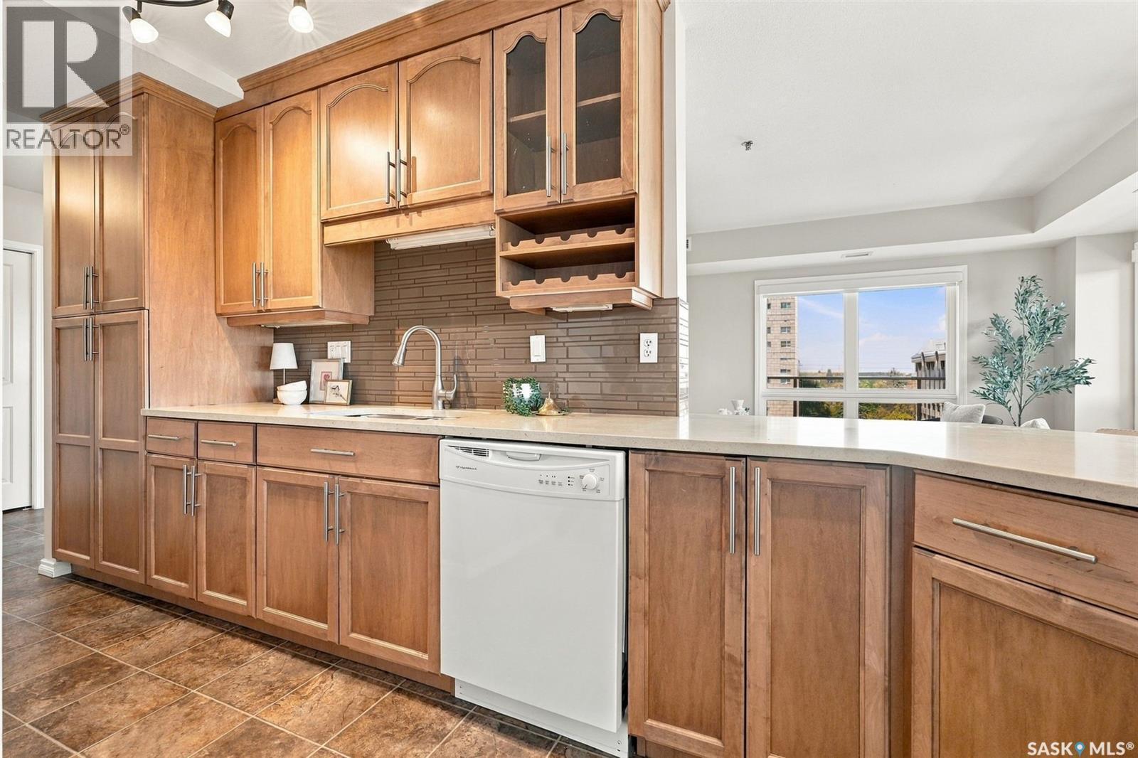 607 902 Spadina Crescent E, Saskatoon, SK