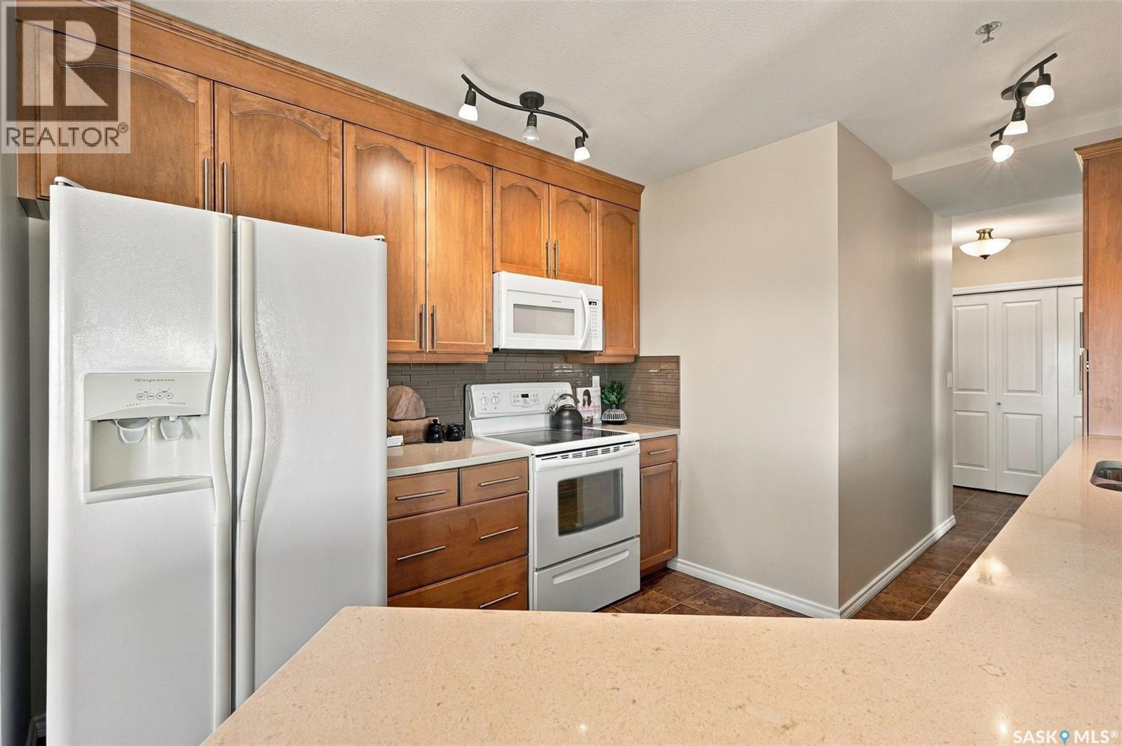 607 902 Spadina Crescent E, Saskatoon, SK