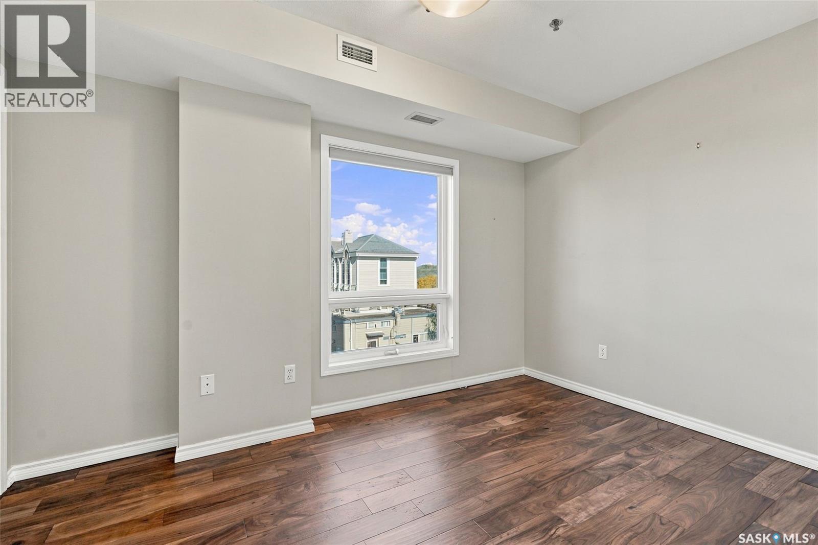 607 902 Spadina Crescent E, Saskatoon, SK