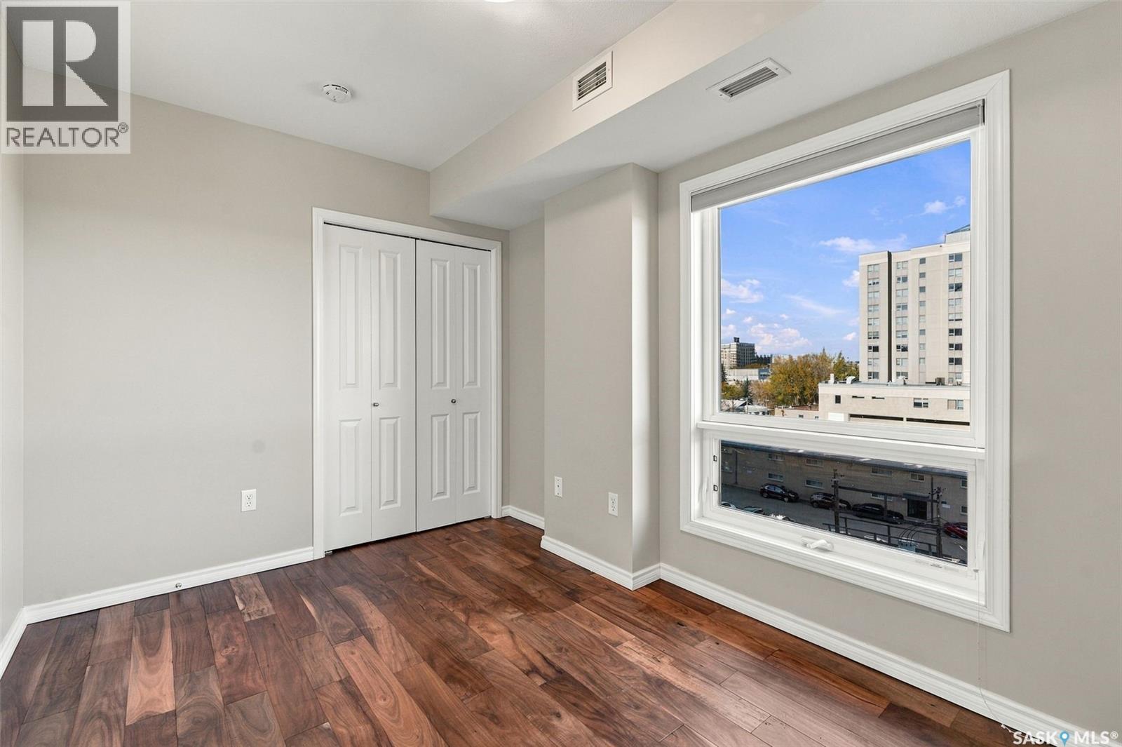 607 902 Spadina Crescent E, Saskatoon, SK