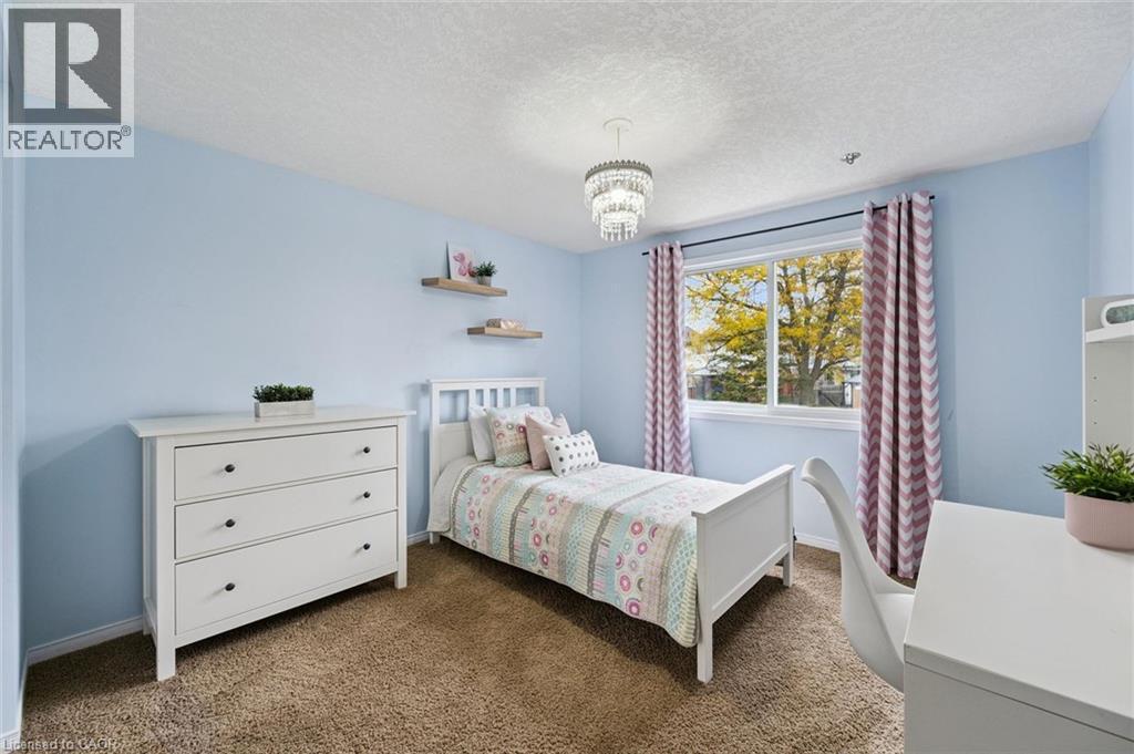 165 Cavelletti Court, Waterloo, ON