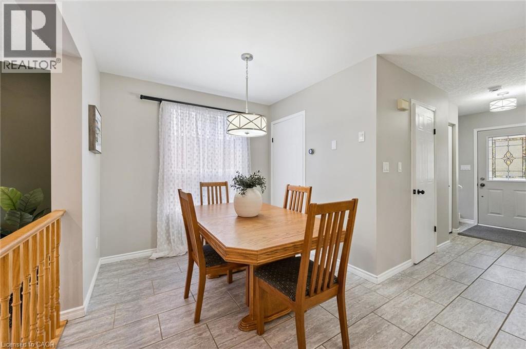 165 Cavelletti Court, Waterloo, ON