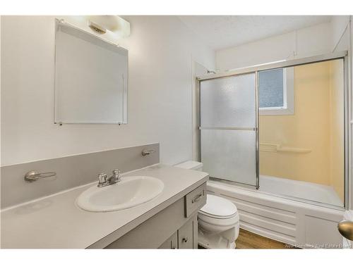 49 Berwick St, Fredericton, NB 