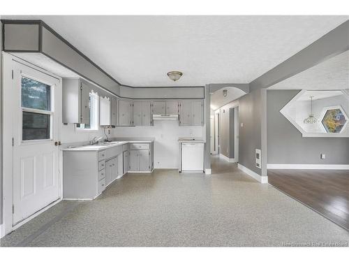 49 Berwick St, Fredericton, NB 