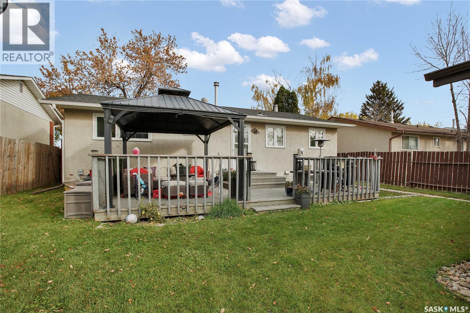106 Shea Crescent, Saskatoon, SK