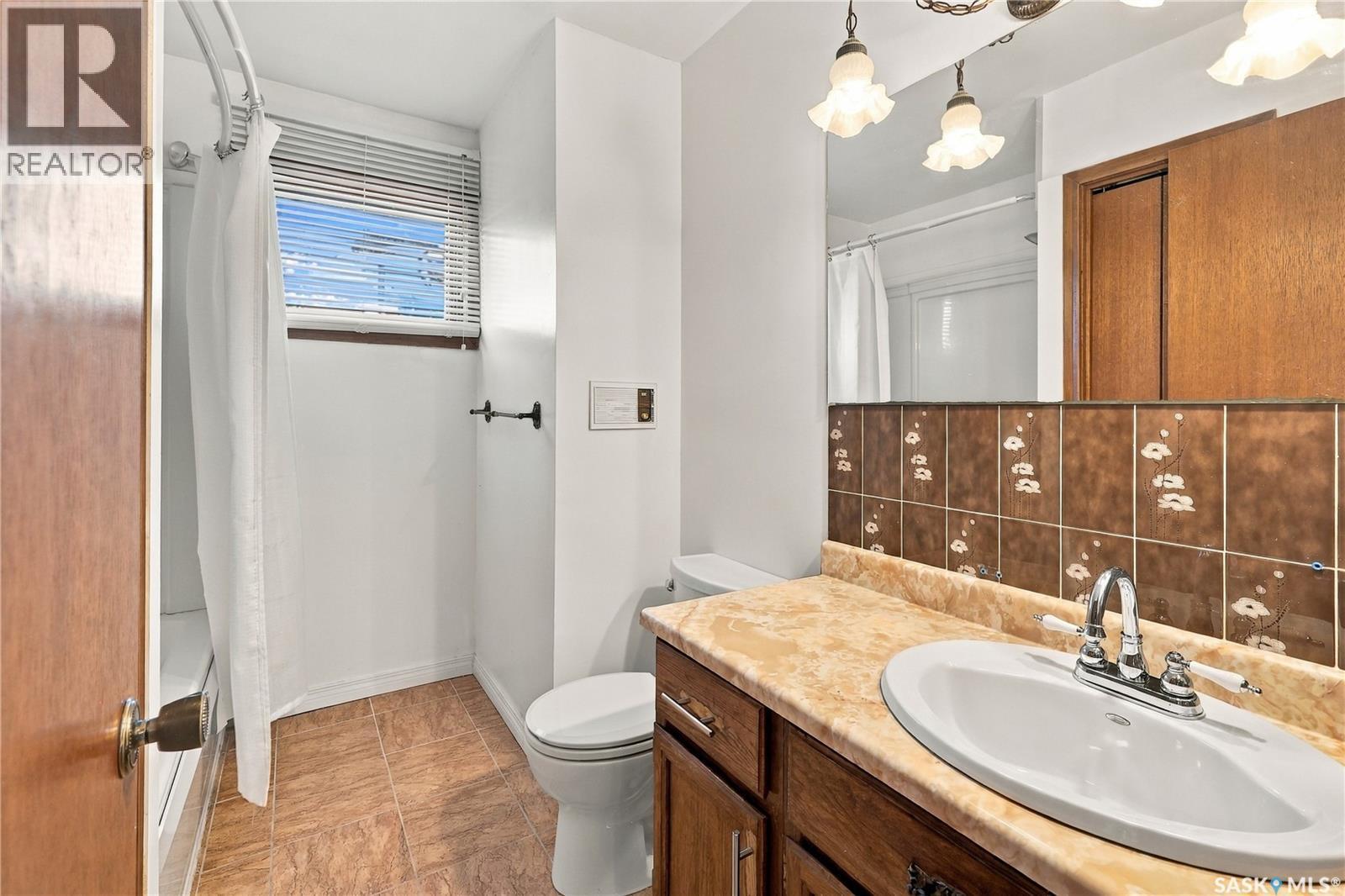 2054 Braun Bay E, Regina, SK