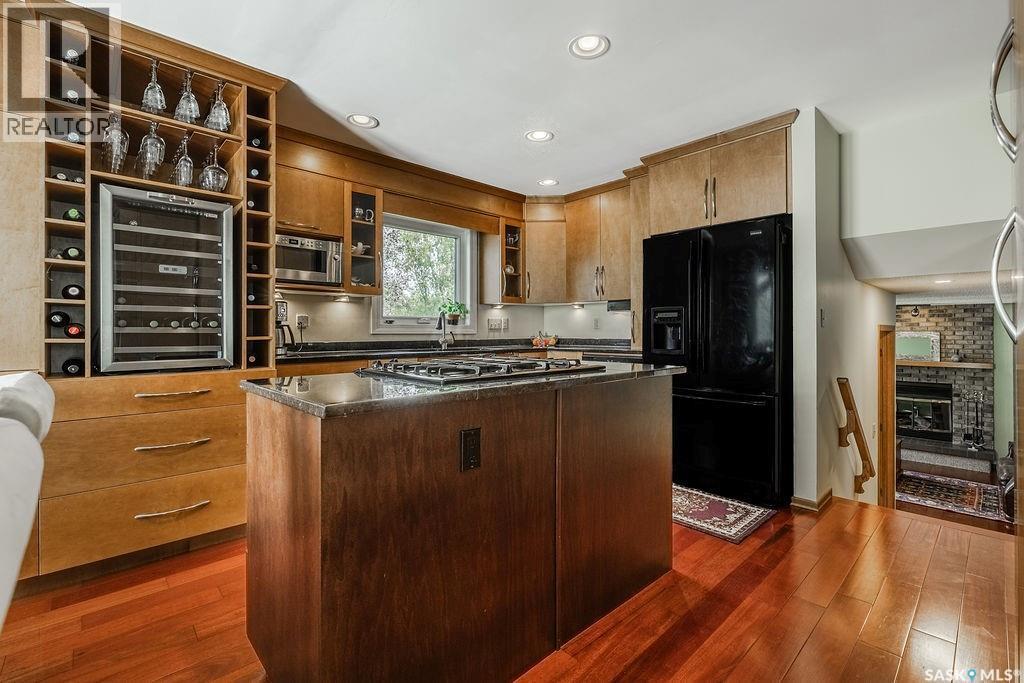 222 Gathercole Crescent, Saskatoon, SK