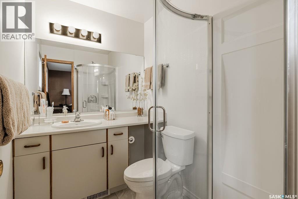 222 Gathercole Crescent, Saskatoon, SK