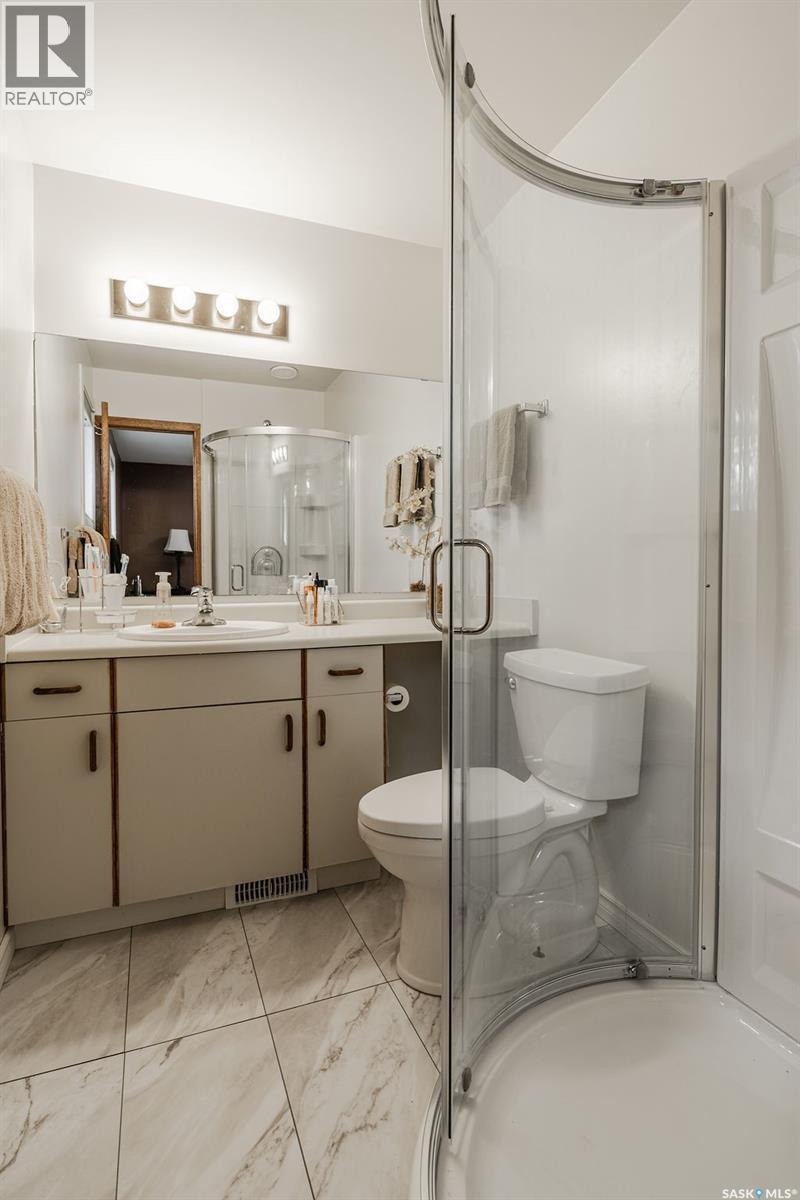 222 Gathercole Crescent, Saskatoon, SK