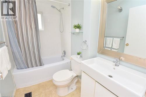 Main Level 4 Pc Bath - 201 Strathearne Avenue, Hamilton, ON 