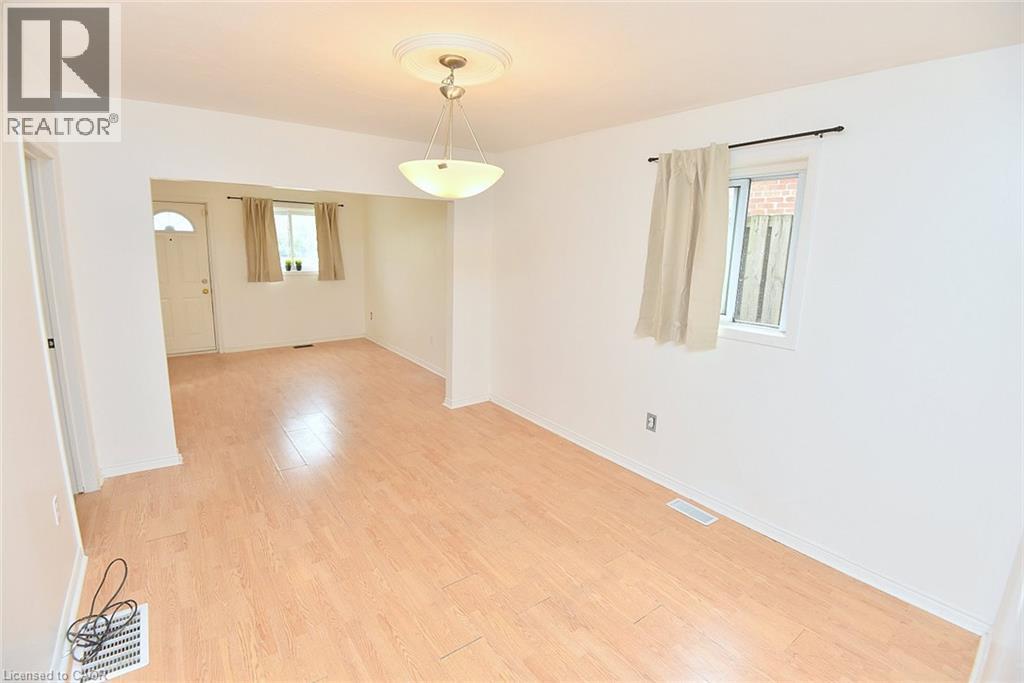 201 Strathearne Avenue, Hamilton, ON
