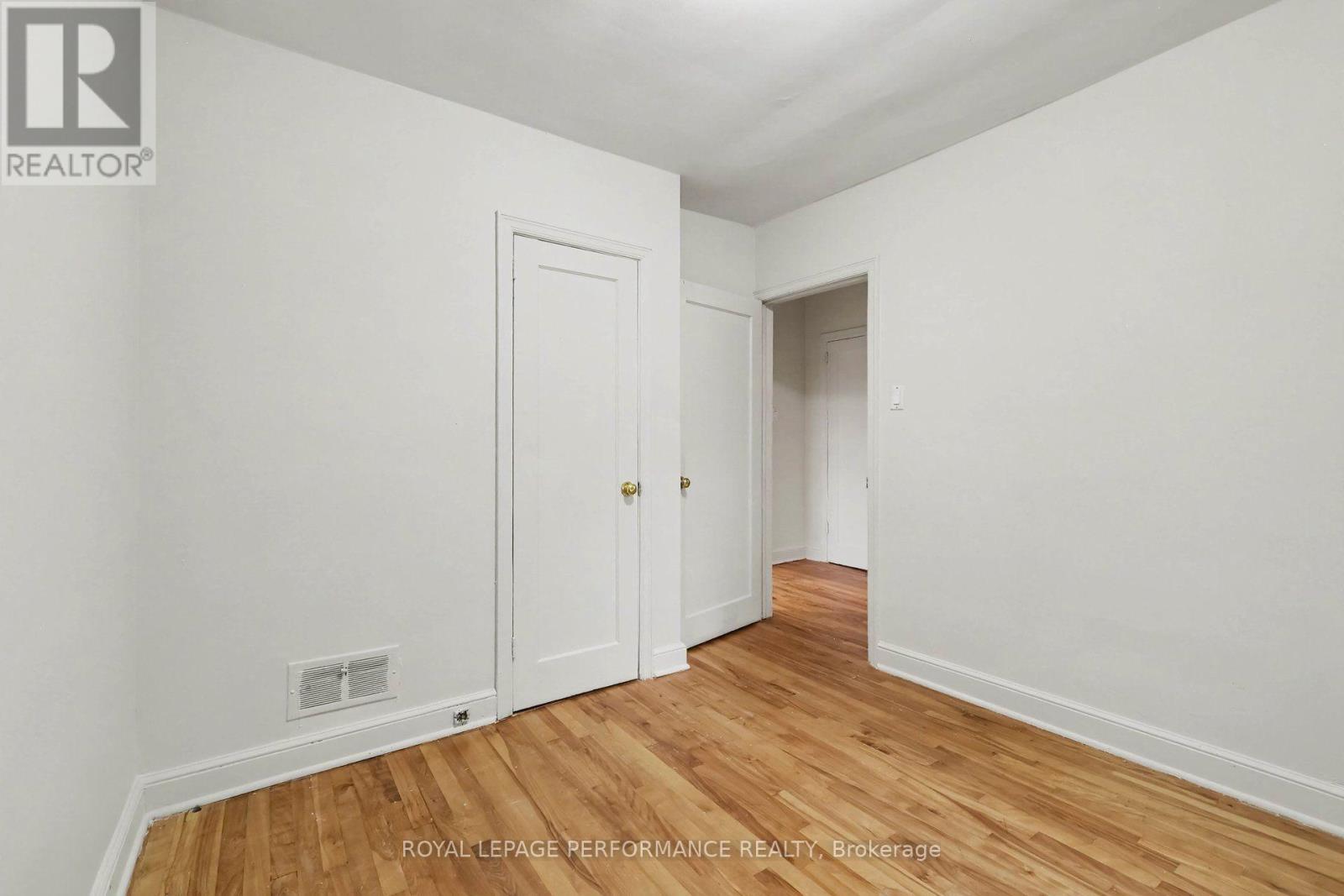 856 Iroquois Road, Ottawa, ON