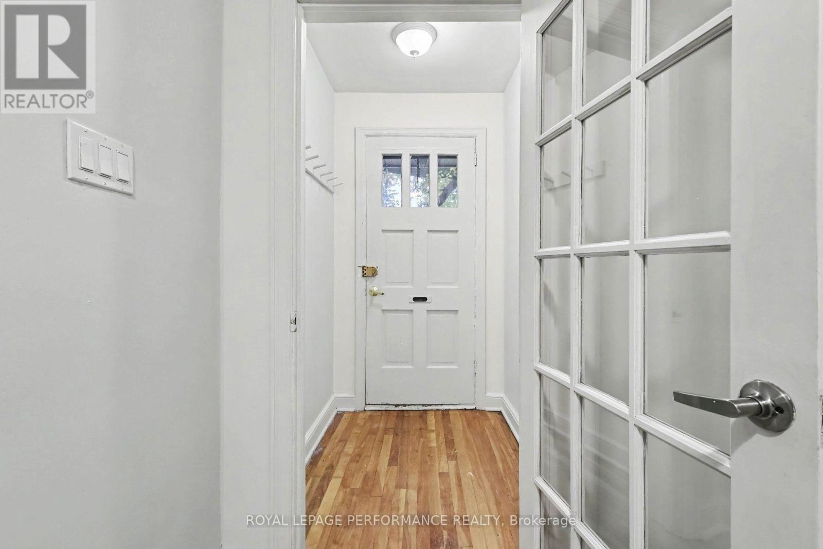 856 Iroquois Road, Ottawa, ON