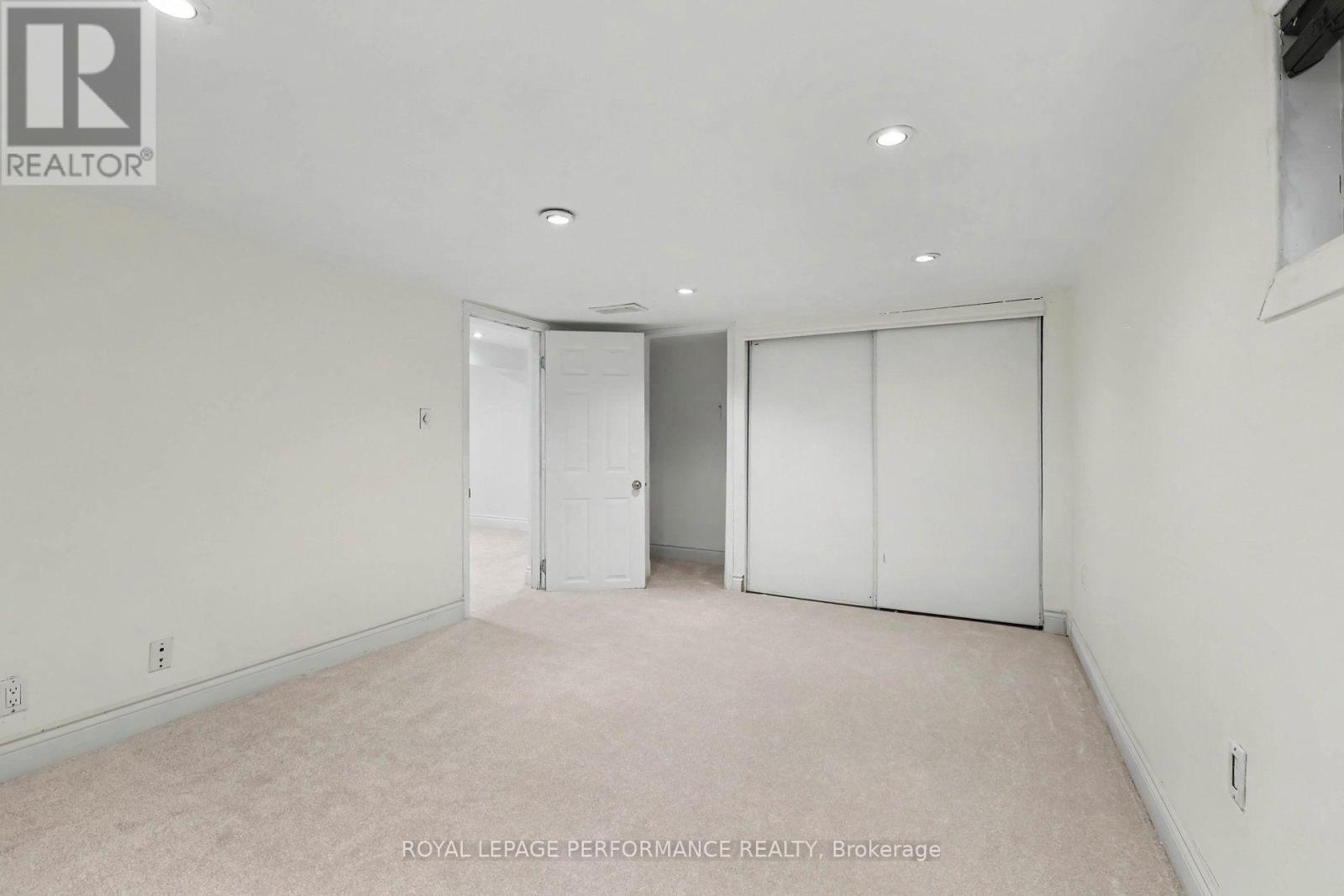 856 Iroquois Road, Ottawa, ON