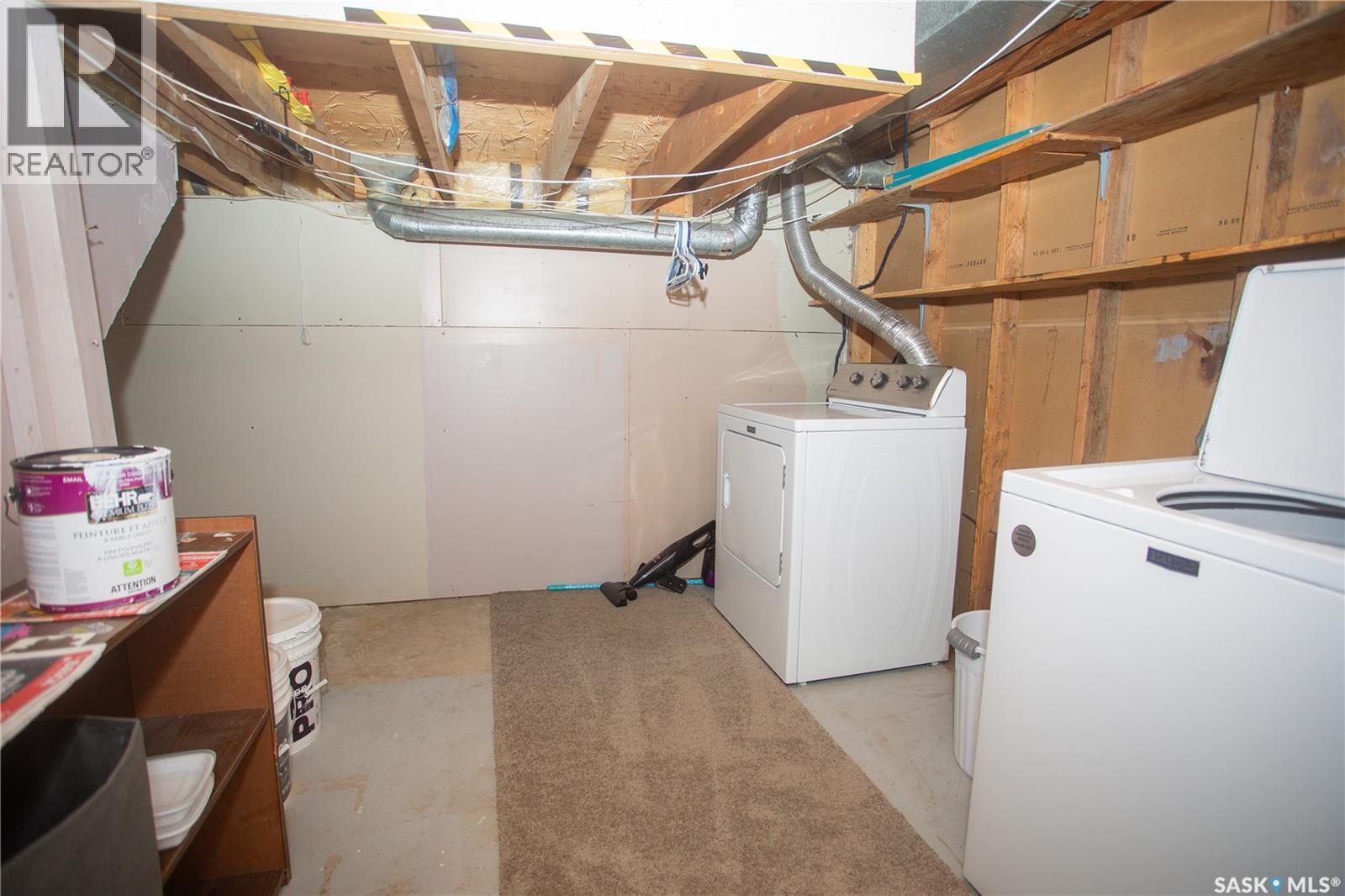 114 Willoughby Crescent, Saskatoon, SK