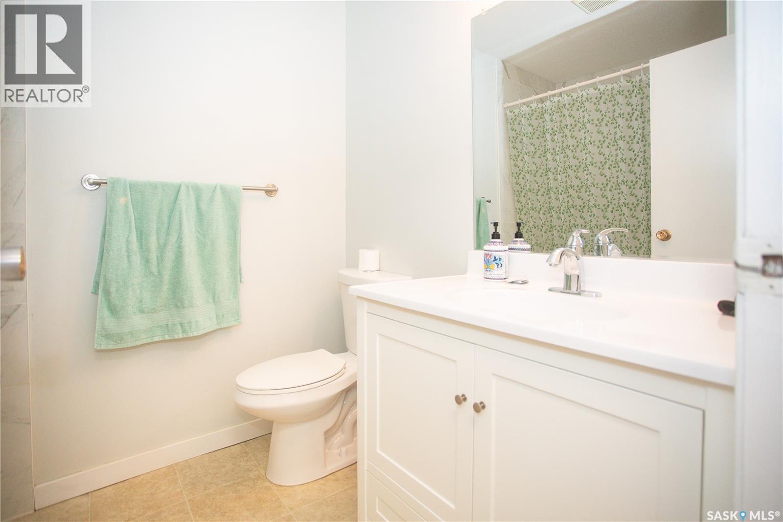 114 Willoughby Crescent, Saskatoon, SK