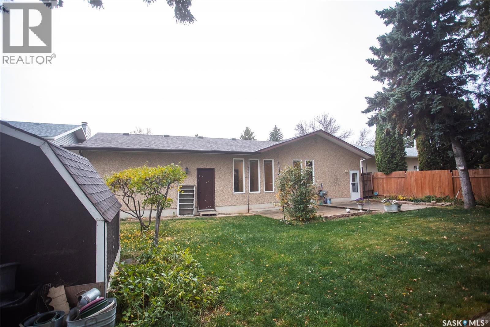 114 Willoughby Crescent, Saskatoon, SK