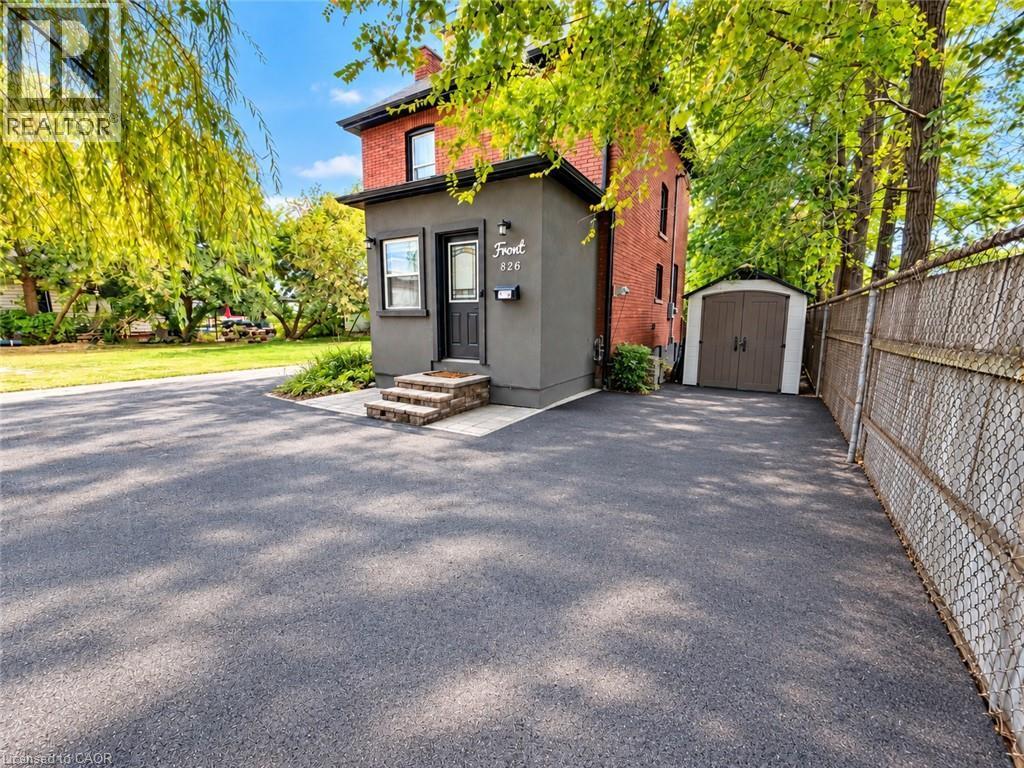 826 Beach Boulevard, Hamilton, ON