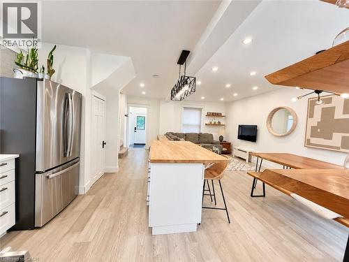 826 Beach Boulevard, Hamilton, ON 