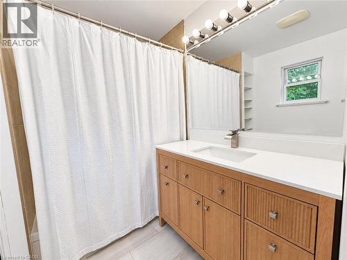 826 Beach Boulevard, Hamilton, ON 