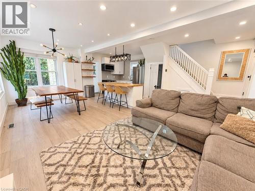 826 Beach Boulevard, Hamilton, ON 