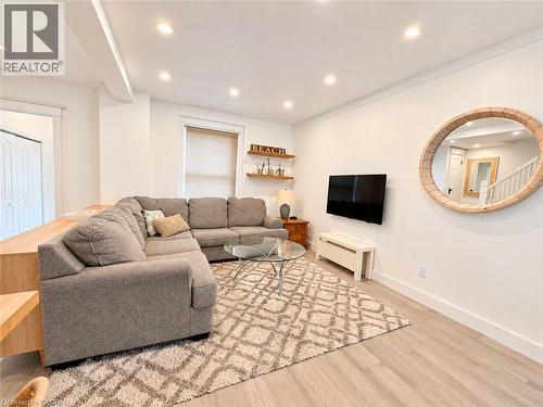 826 Beach Boulevard, Hamilton, ON 