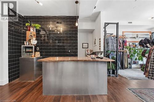 1044 King Street W, Hamilton, ON 