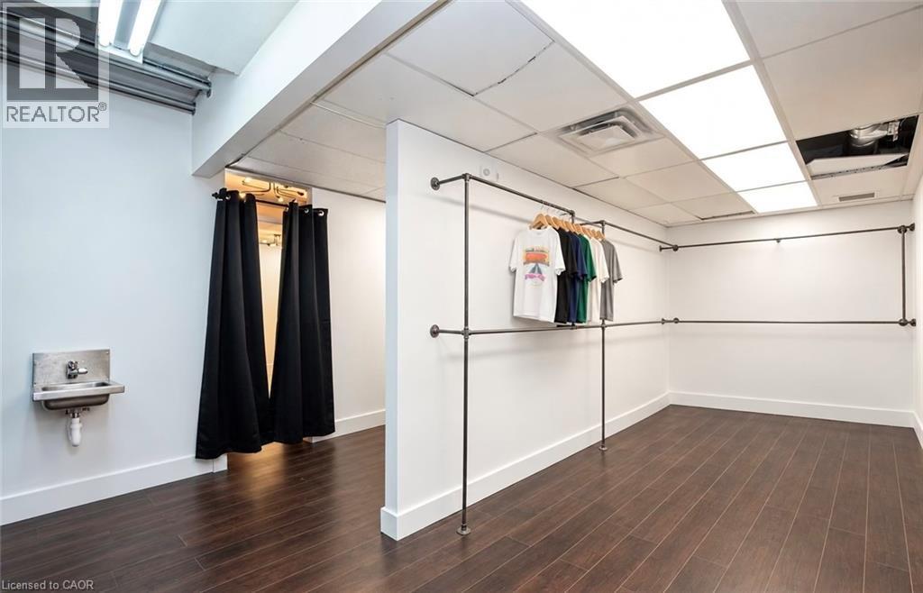 1044 King Street W, Hamilton, ON