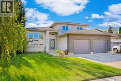 711 Emmeline COVE  Saskatoon, SK S7J 5G8