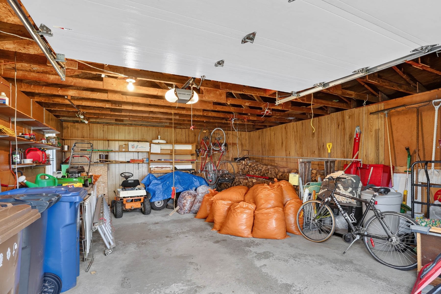 Garage - 330 6E Rang, Saint-Étienne-Des-Grès, QC