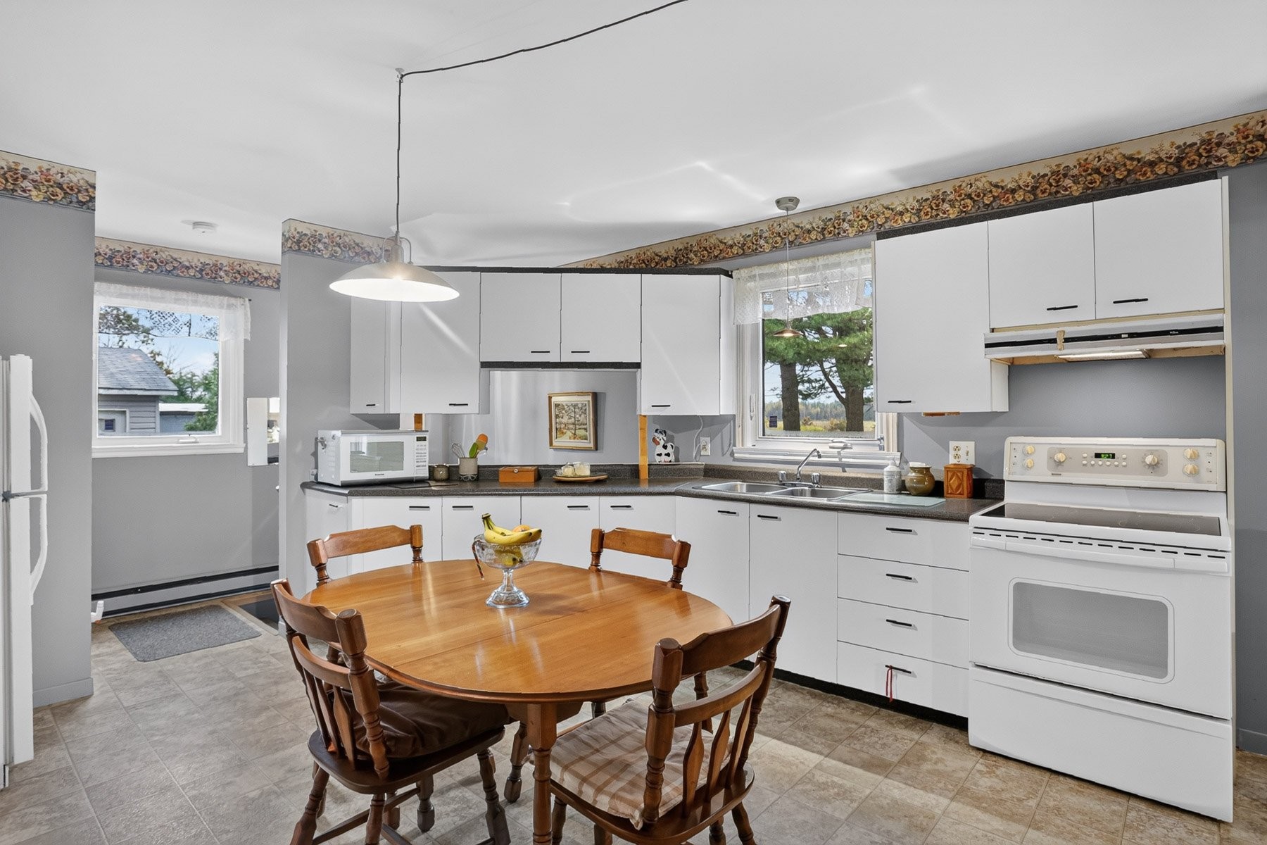 Kitchen - 330 6E Rang, Saint-Étienne-Des-Grès, QC