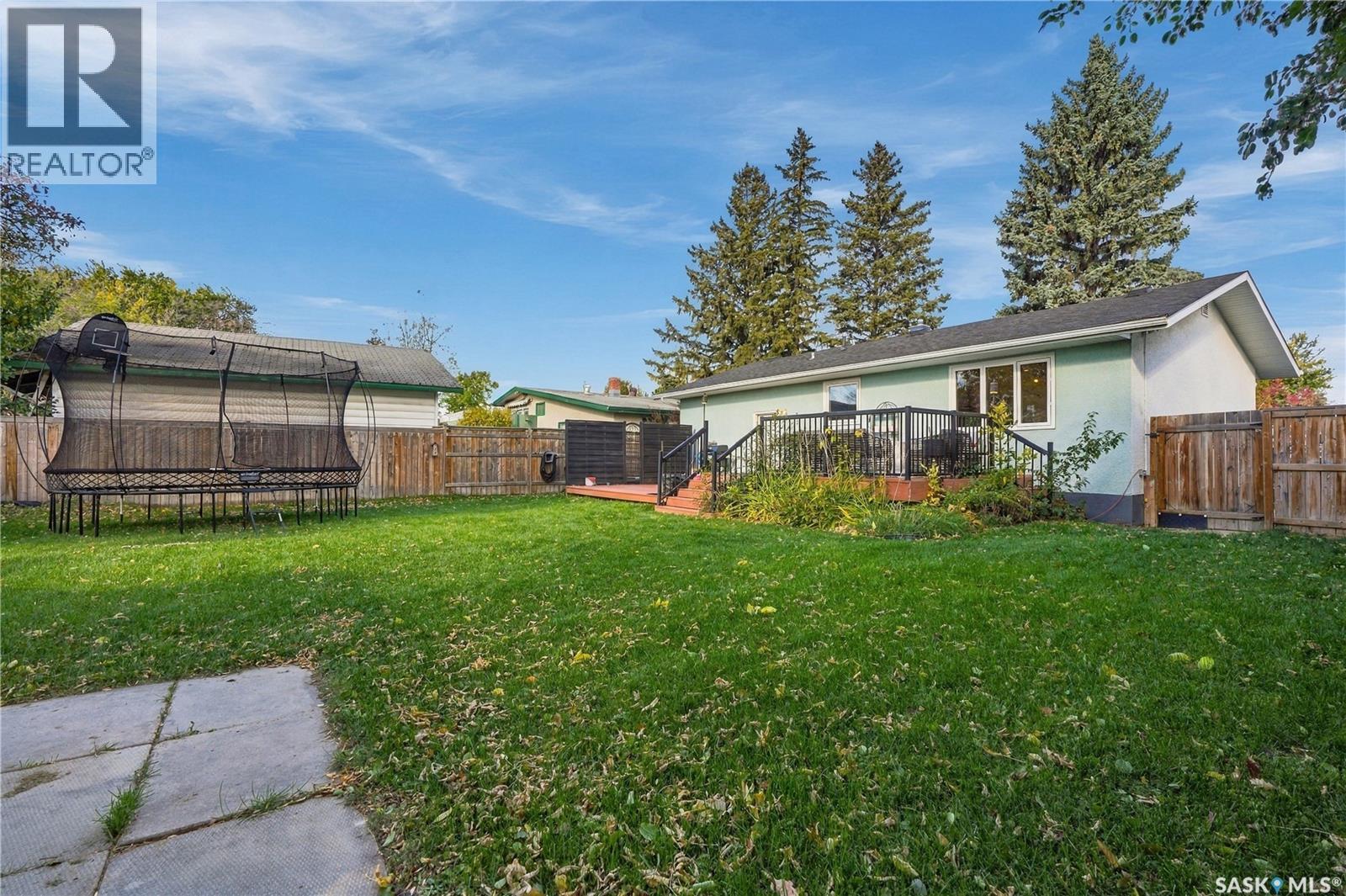 95 St Lawrence Crescent, Saskatoon, SK