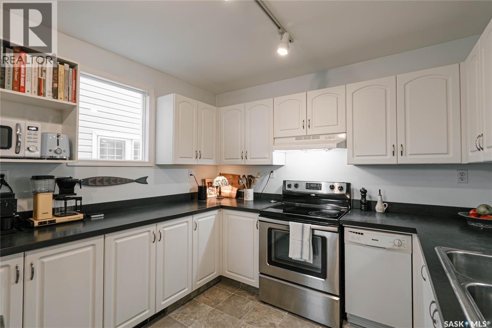408 25Th Street W, Saskatoon, SK