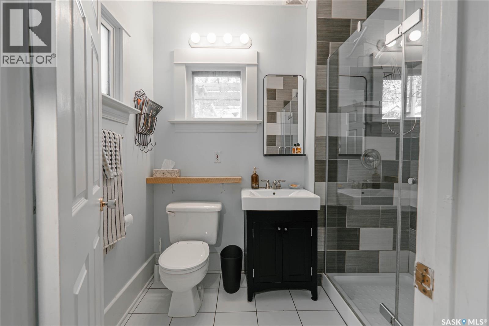 408 25Th Street W, Saskatoon, SK