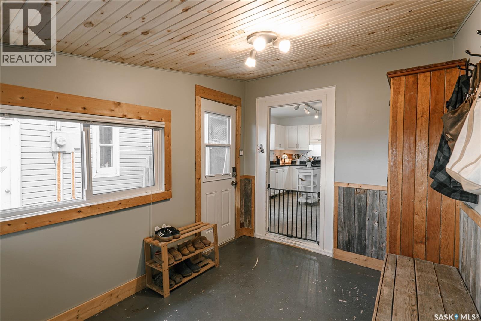408 25Th Street W, Saskatoon, SK