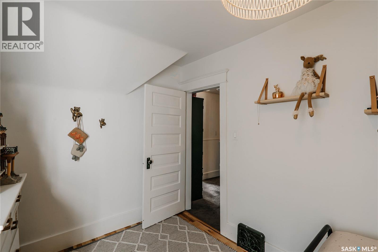 408 25Th Street W, Saskatoon, SK