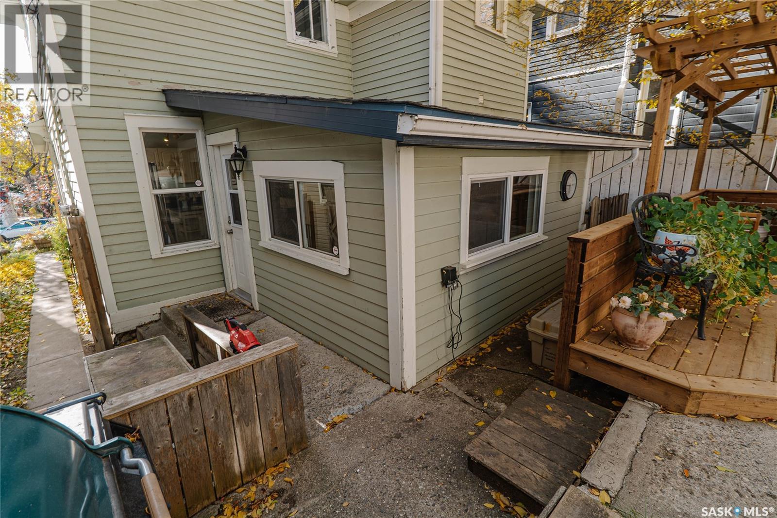 408 25Th Street W, Saskatoon, SK