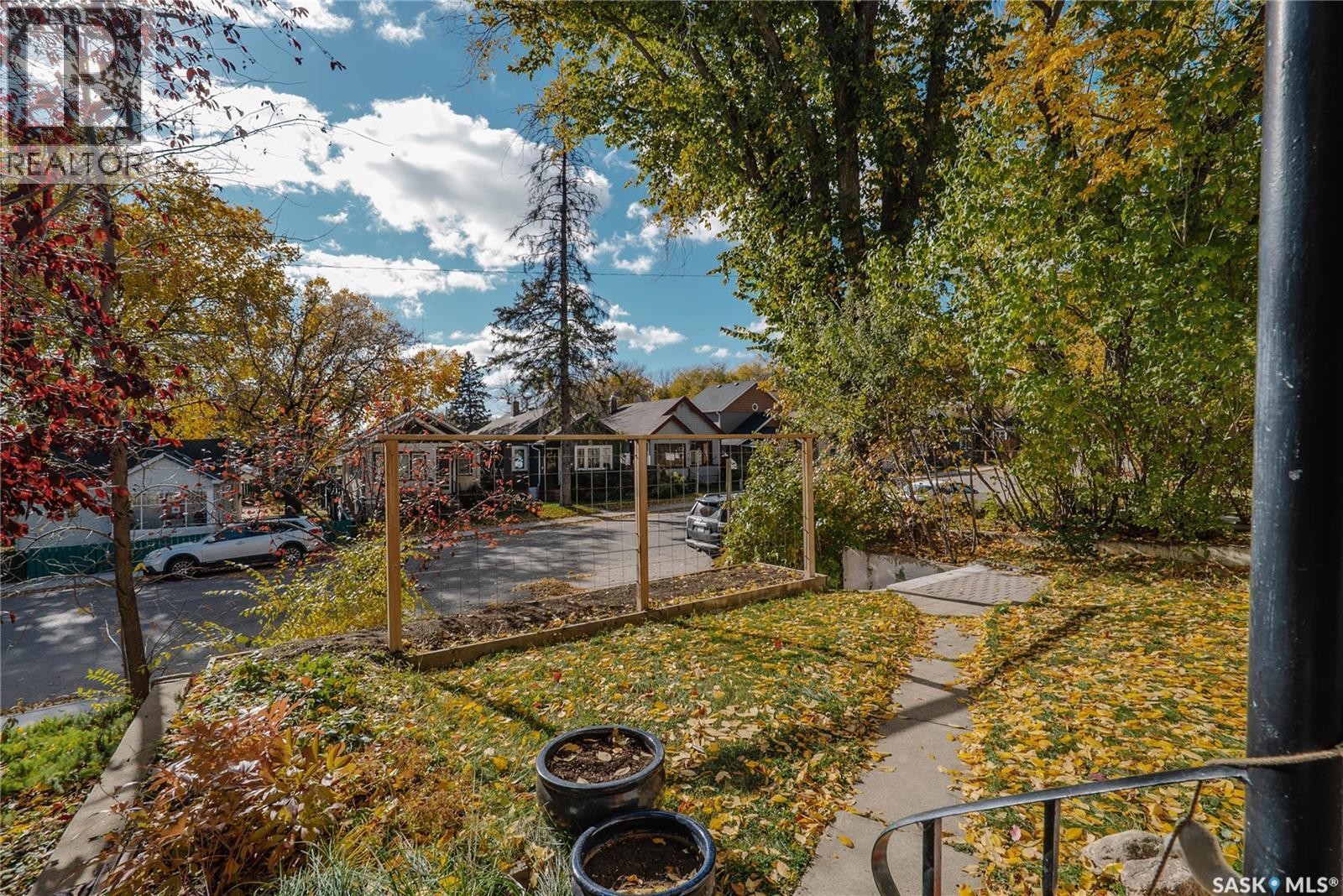 408 25Th Street W, Saskatoon, SK
