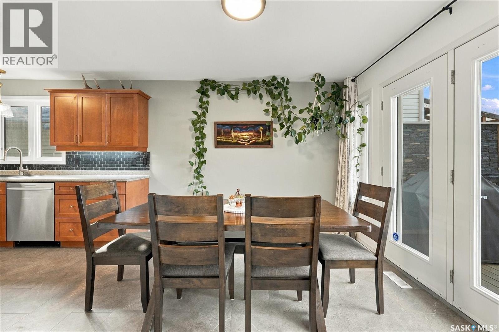 311 Denham Court, Saskatoon, SK