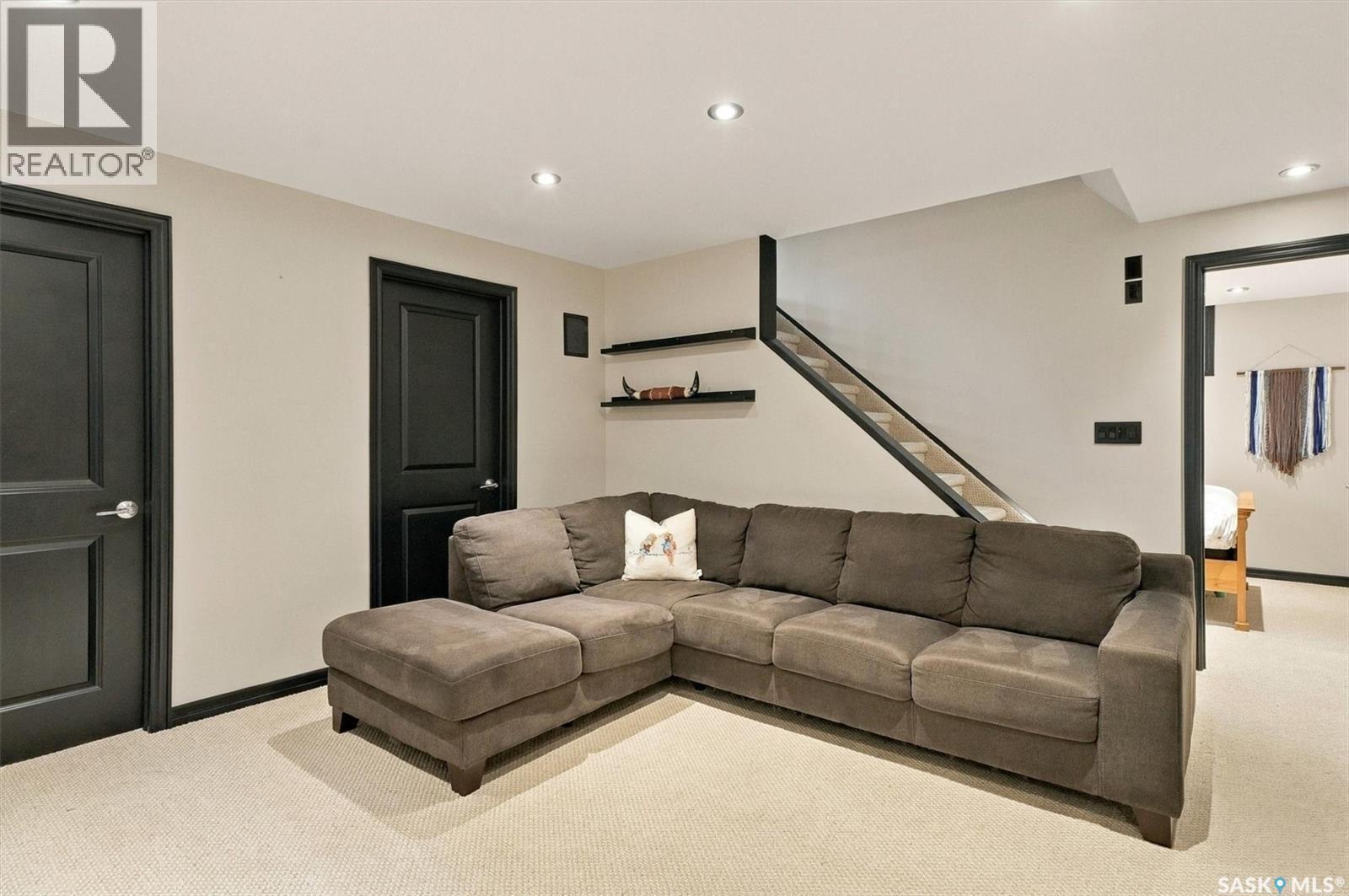 311 Denham Court, Saskatoon, SK