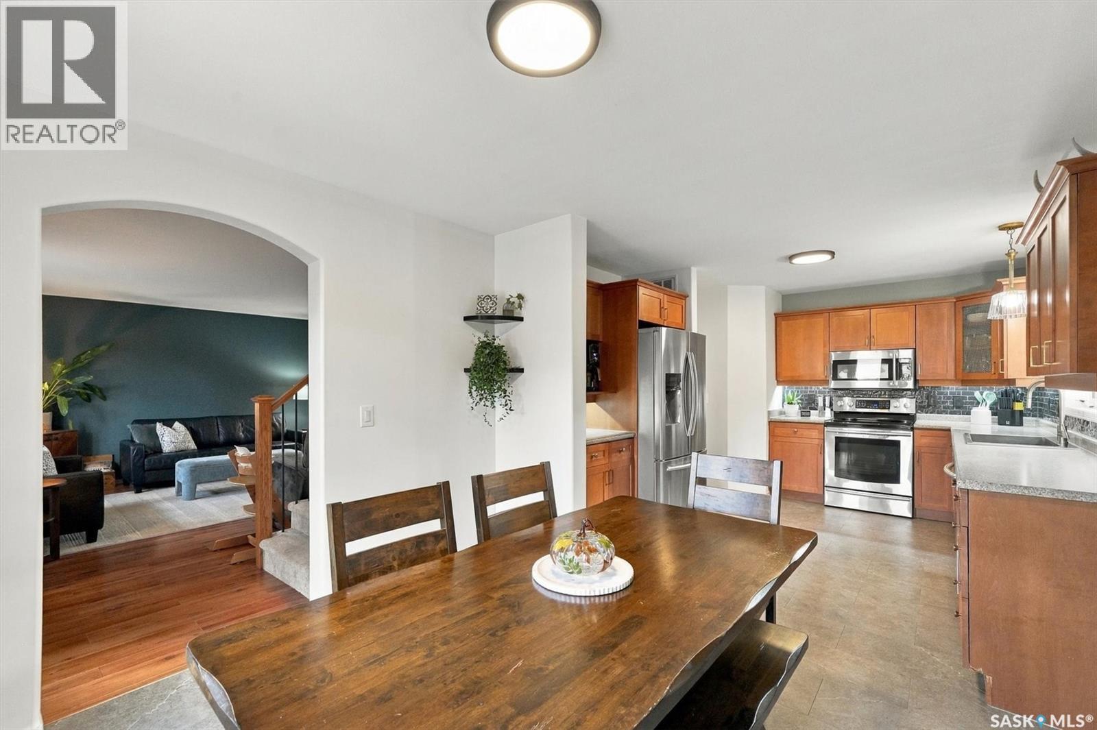 311 Denham Court, Saskatoon, SK