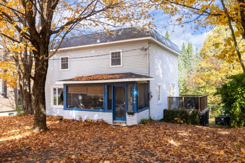 13286 Boul. Valcartier  Québec (La Haute-Saint-Charles), QC G2A 2N2