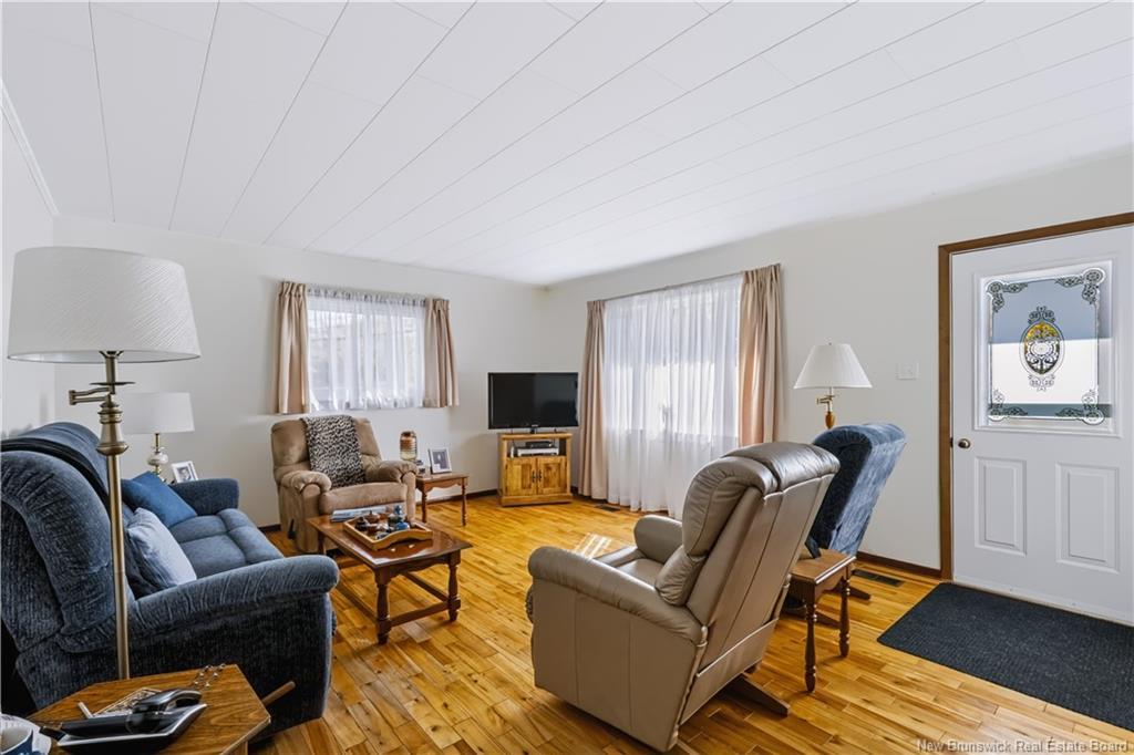 967 Clements Dr, Fredericton, NB