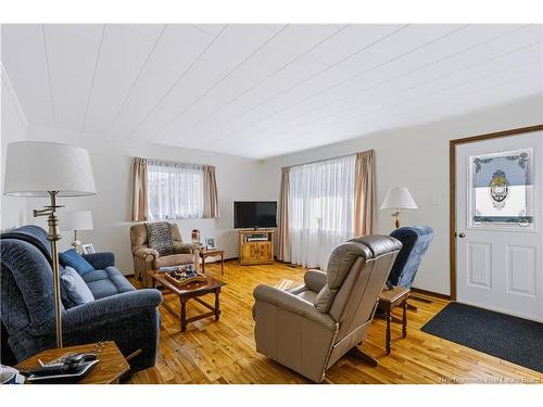 967 Clements Dr, Fredericton, NB 