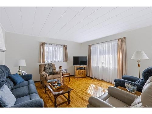 967 Clements Dr, Fredericton, NB 