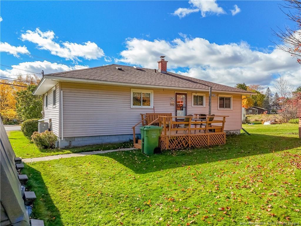 967 Clements Dr, Fredericton, NB